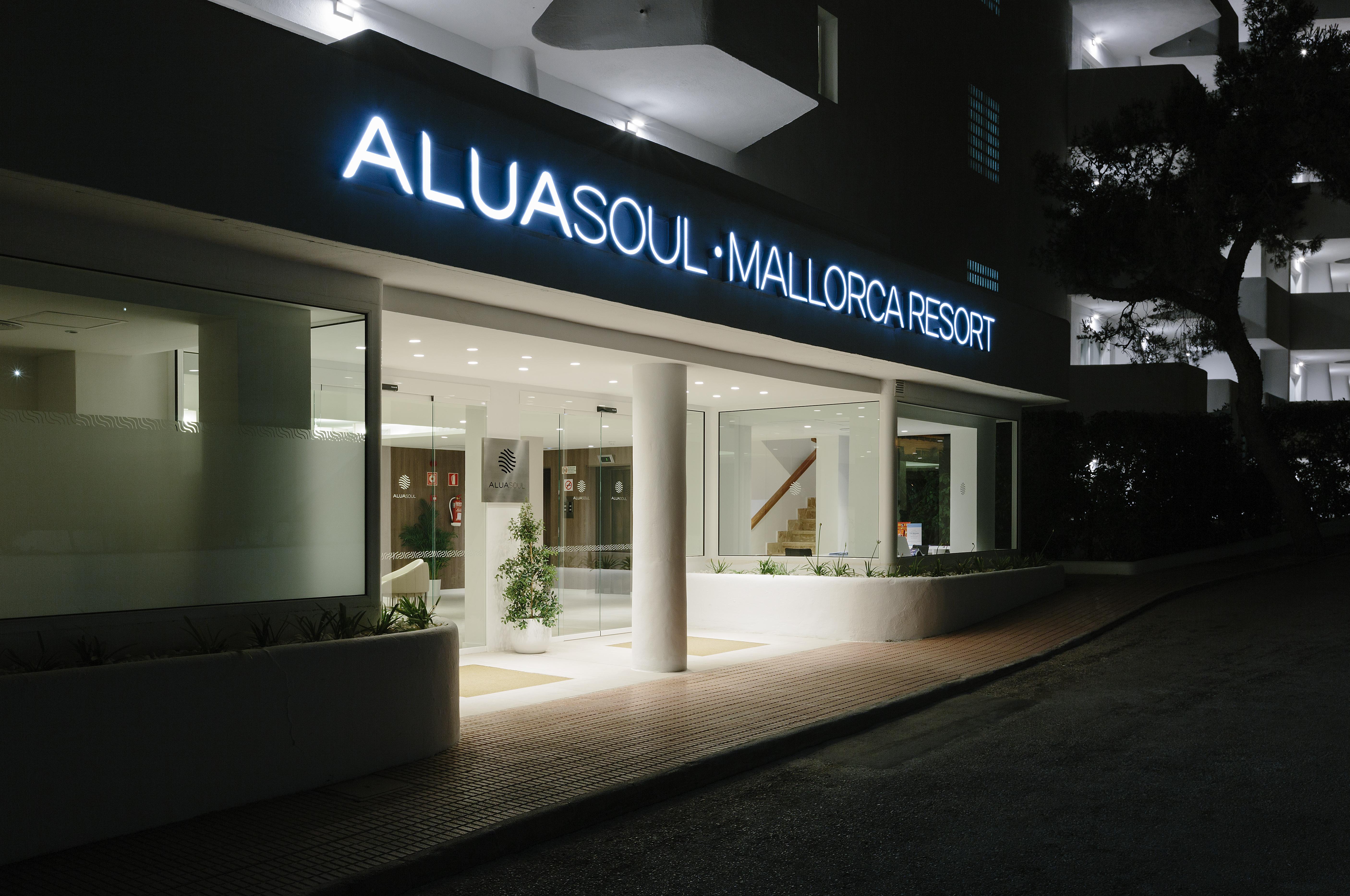 Alua Soul Mallorca Resort (Adults Only) Кала де Ор Экстерьер фото