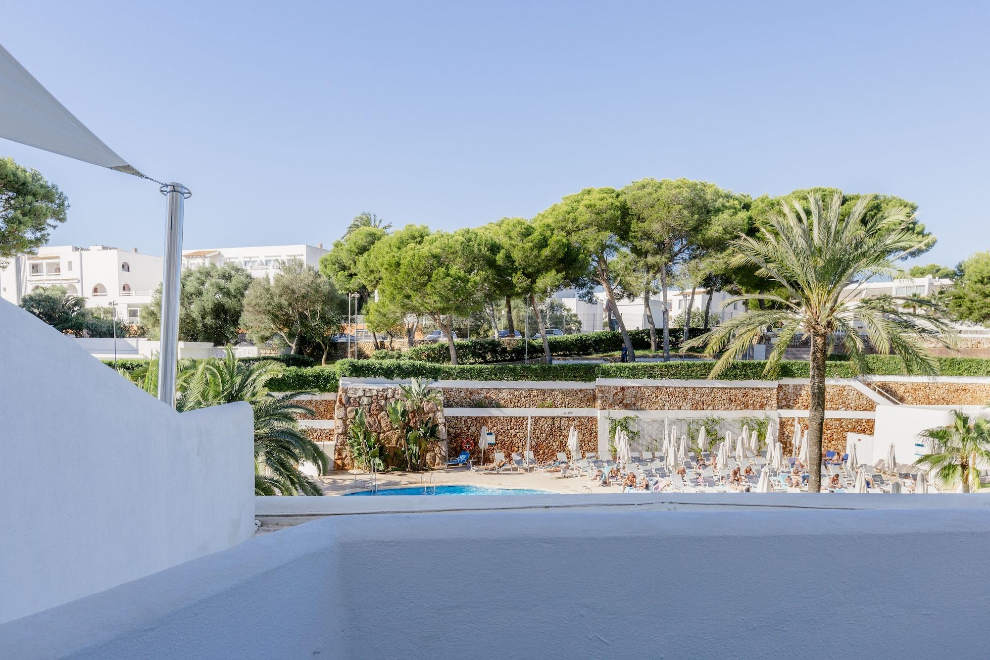 Alua Soul Mallorca Resort (Adults Only) Кала де Ор Экстерьер фото